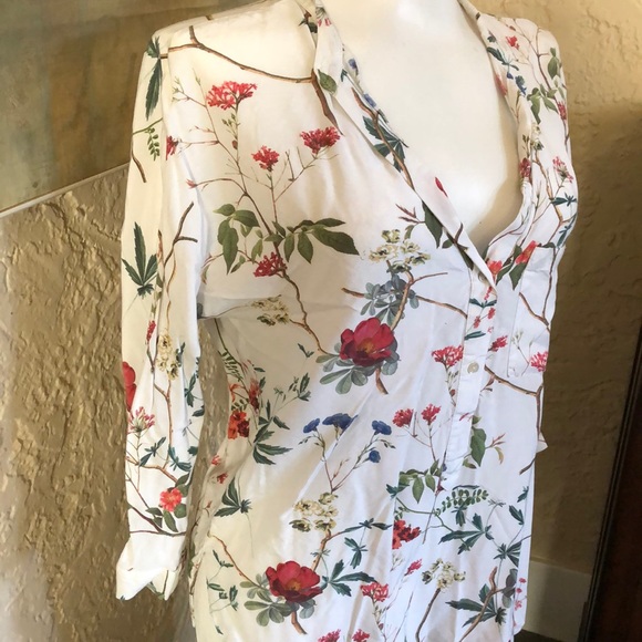 Zara blouse - Picture 3 of 3